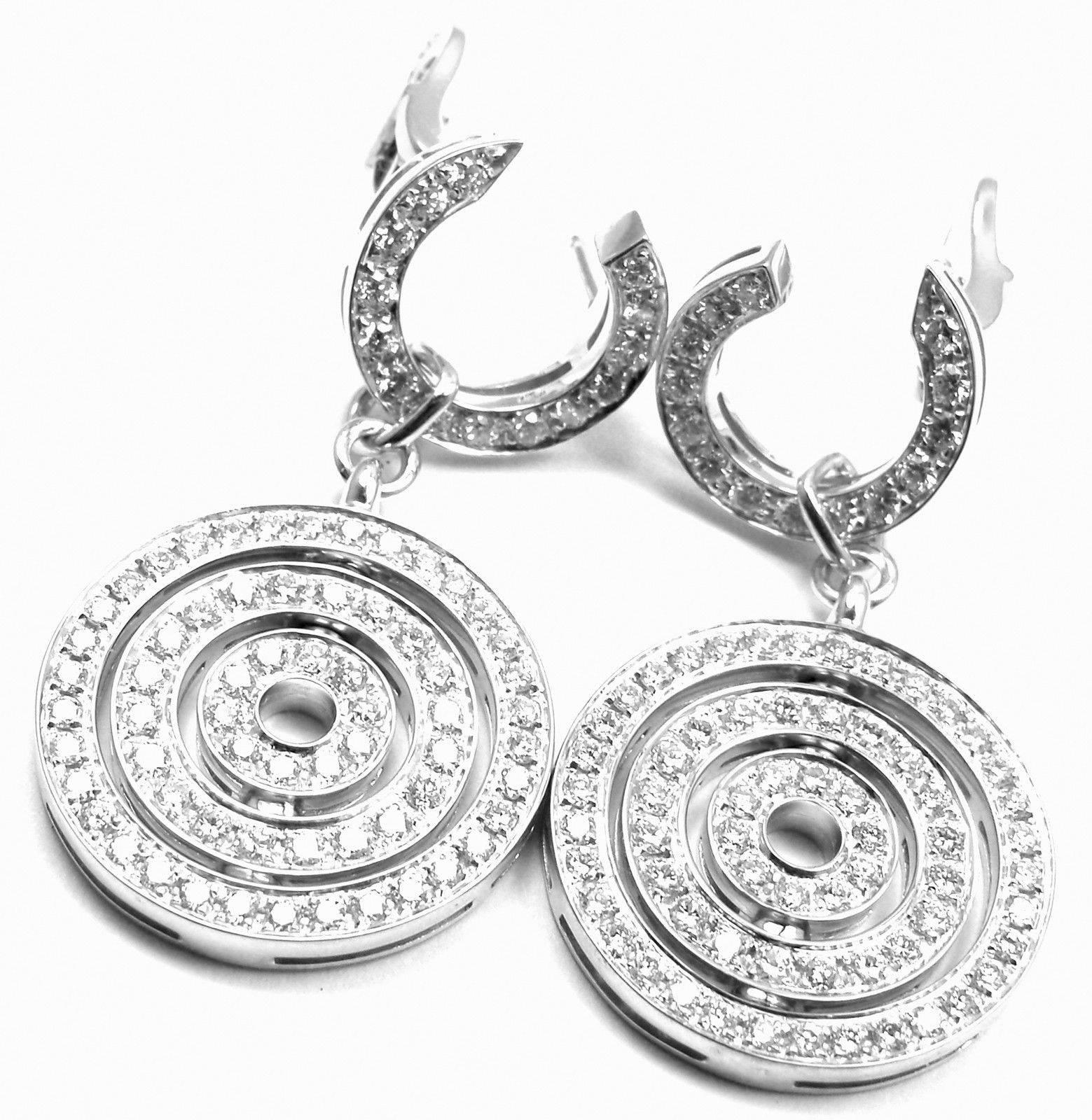 18k White Gold Full Diamond Astrale Drop Earrings by Bulgari. 
With 156 round brilliant cut diamonds VS1 clarity G color total weight 
approx. 2.3ct
These earrings come with Bulgari box.

Details:
Measurements: 41mm x 21mm
Weight: 21.1 grams
Stamped