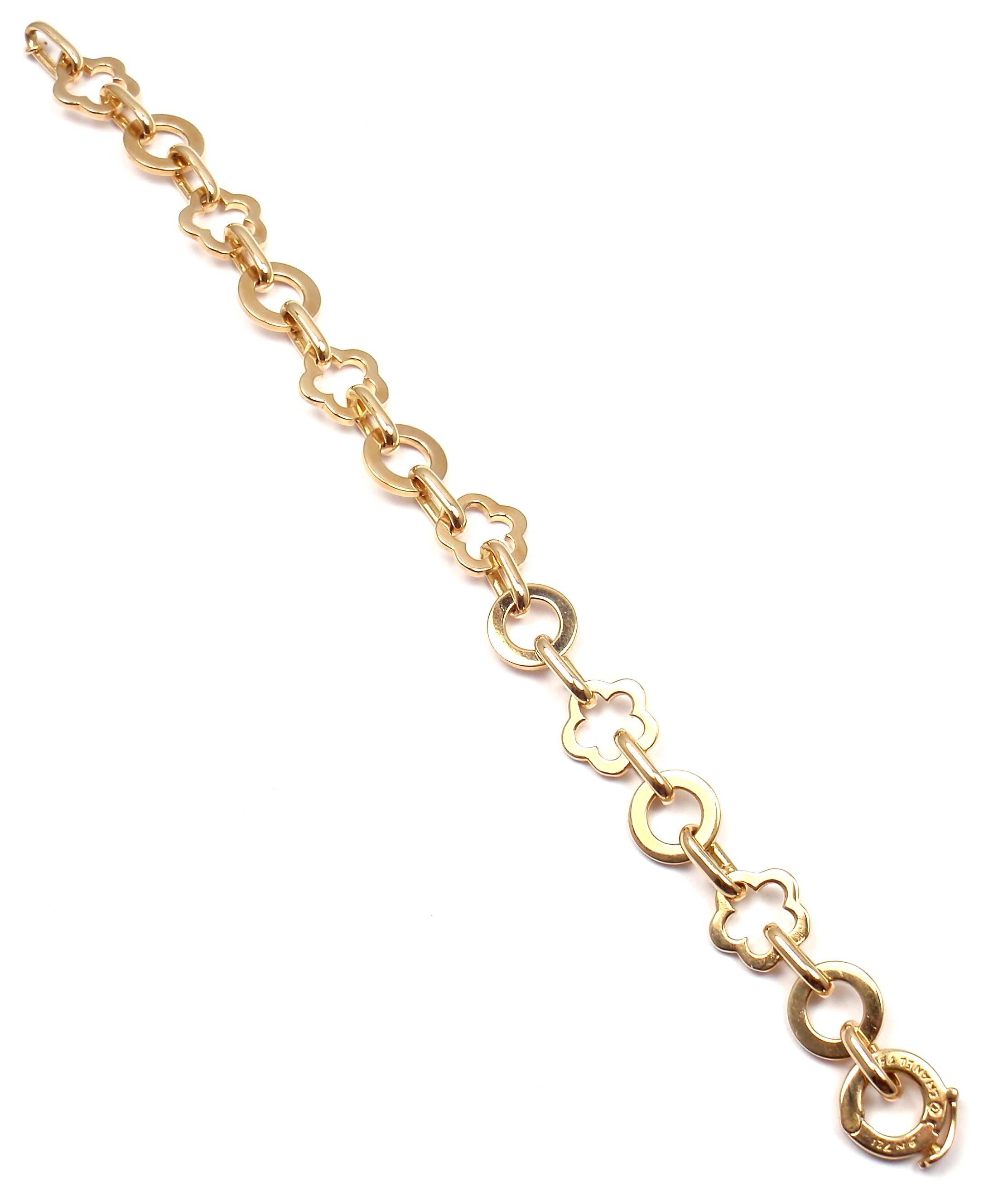 Chanel Camelia Yellow Gold Link Bracelet In New Condition In Holland, PA