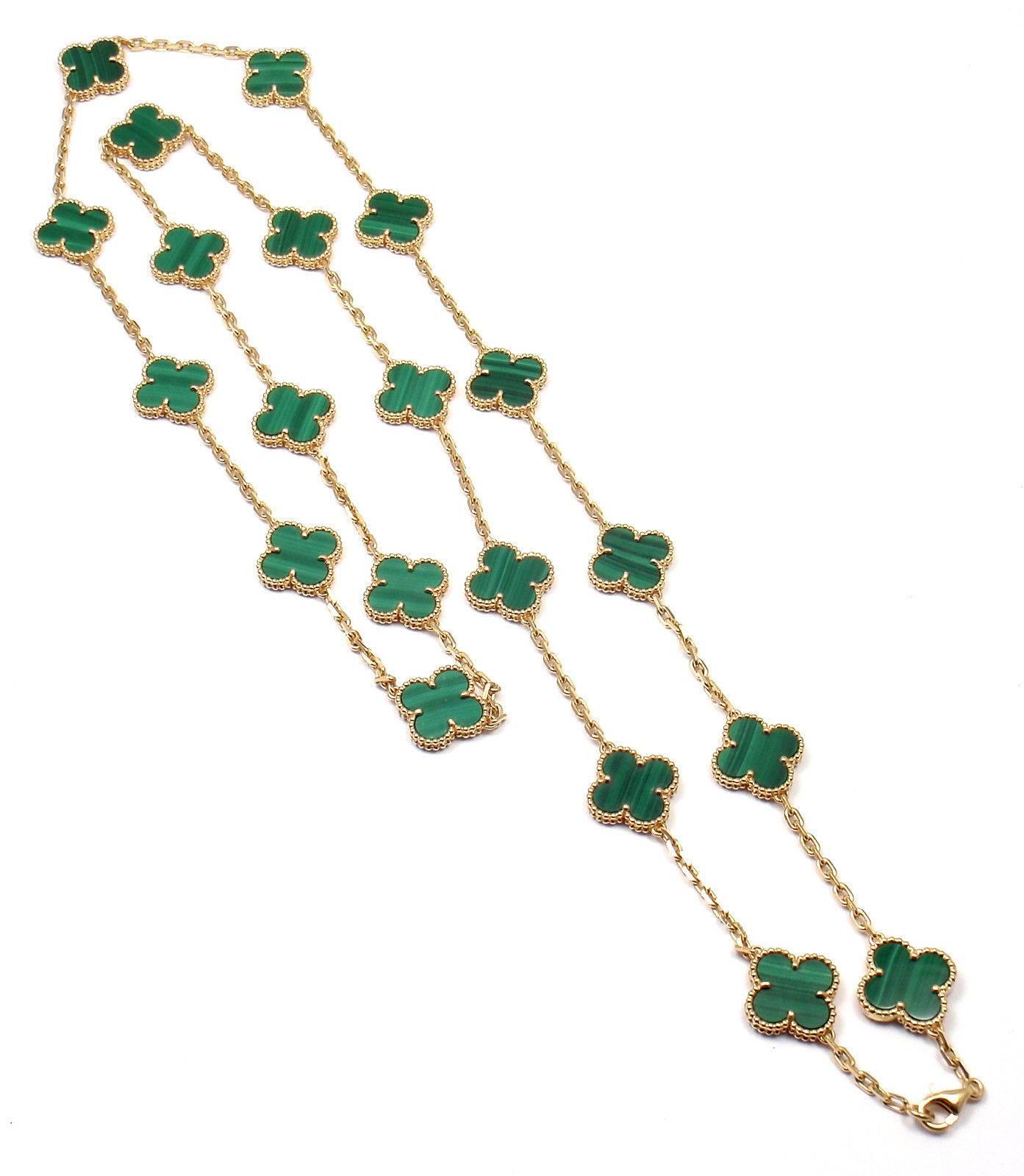 Van Cleef & Arpels Vintage Alhambra Malachite 20 Motif Gold Necklace In New Condition In Southampton, PA