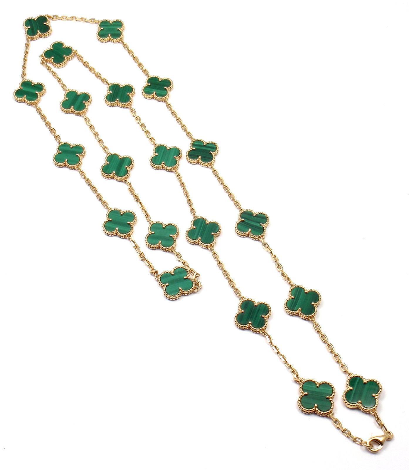 Van Cleef & Arpels Vintage Alhambra Malachite 20 Motif Gold Necklace In New Condition In Holland, PA