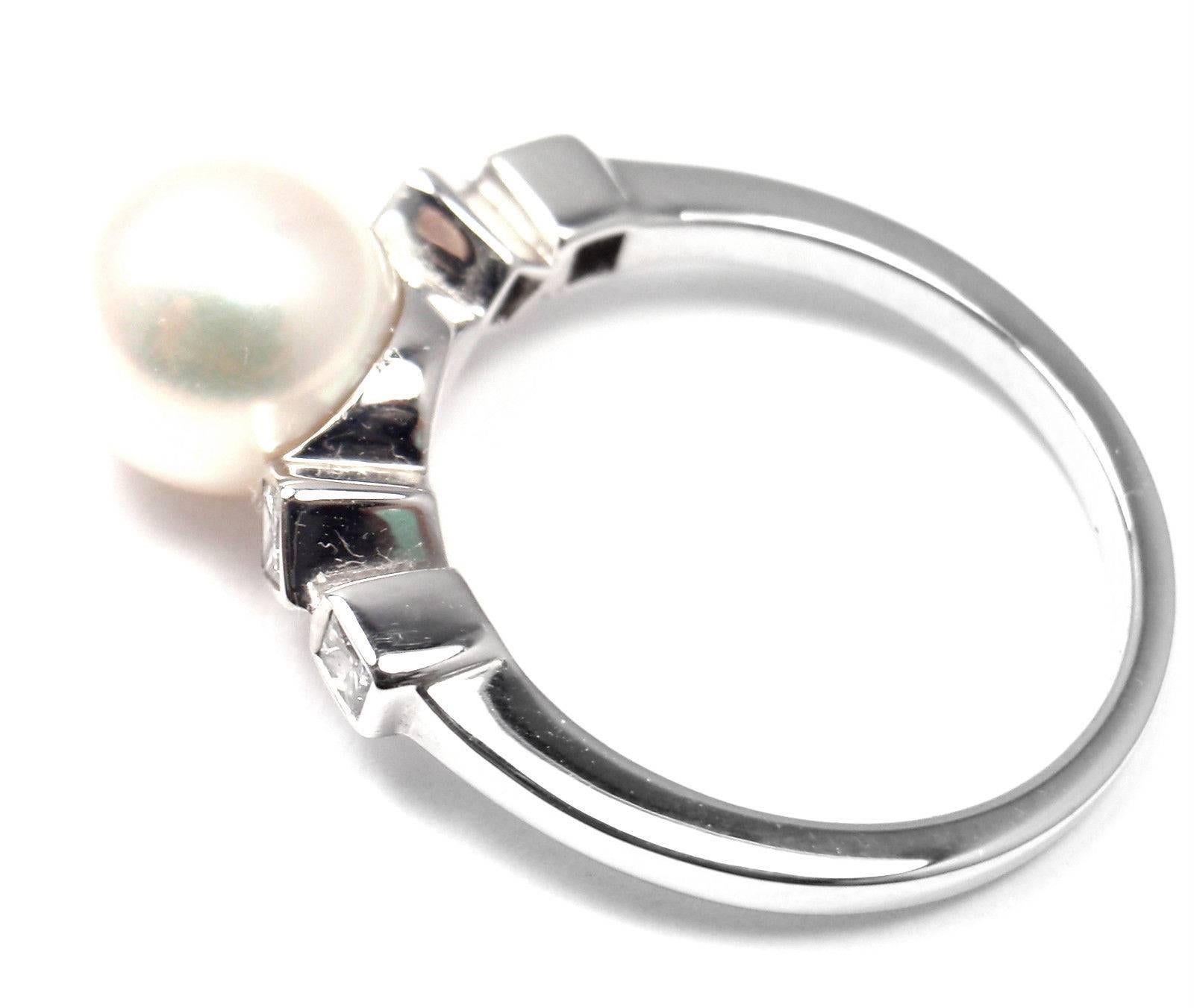 Mikimoto Frost Akoya Pearl Diamond White Gold Ring In New Condition In Holland, PA