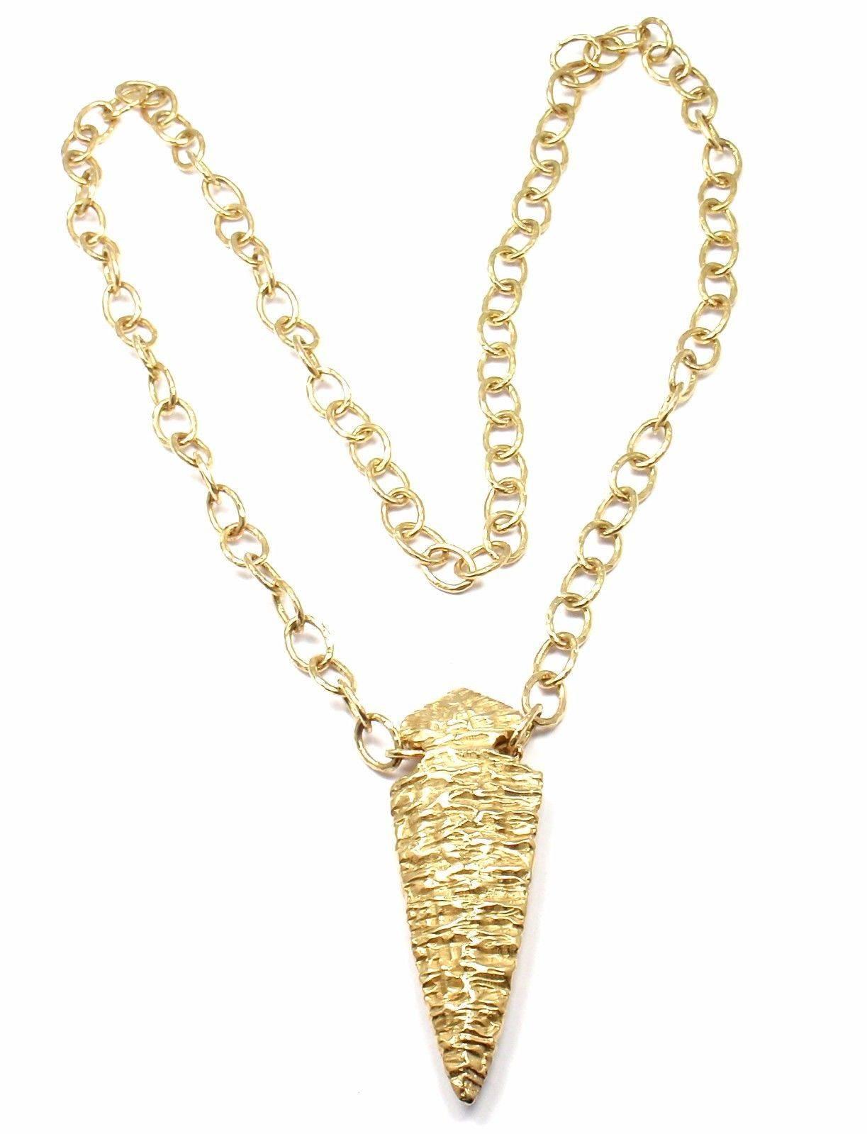 Loree Rodkin Diamond Arrowhead Gold Pendant Necklace Estate of Jackie Collins In New Condition In Holland, PA