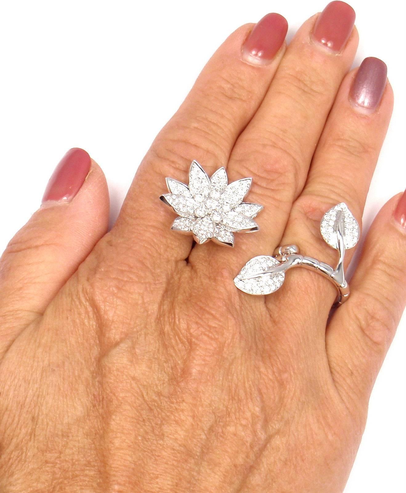Women's Van Cleef & Arpels Lotus Flower Diamond White Gold Between the Finger Ring
