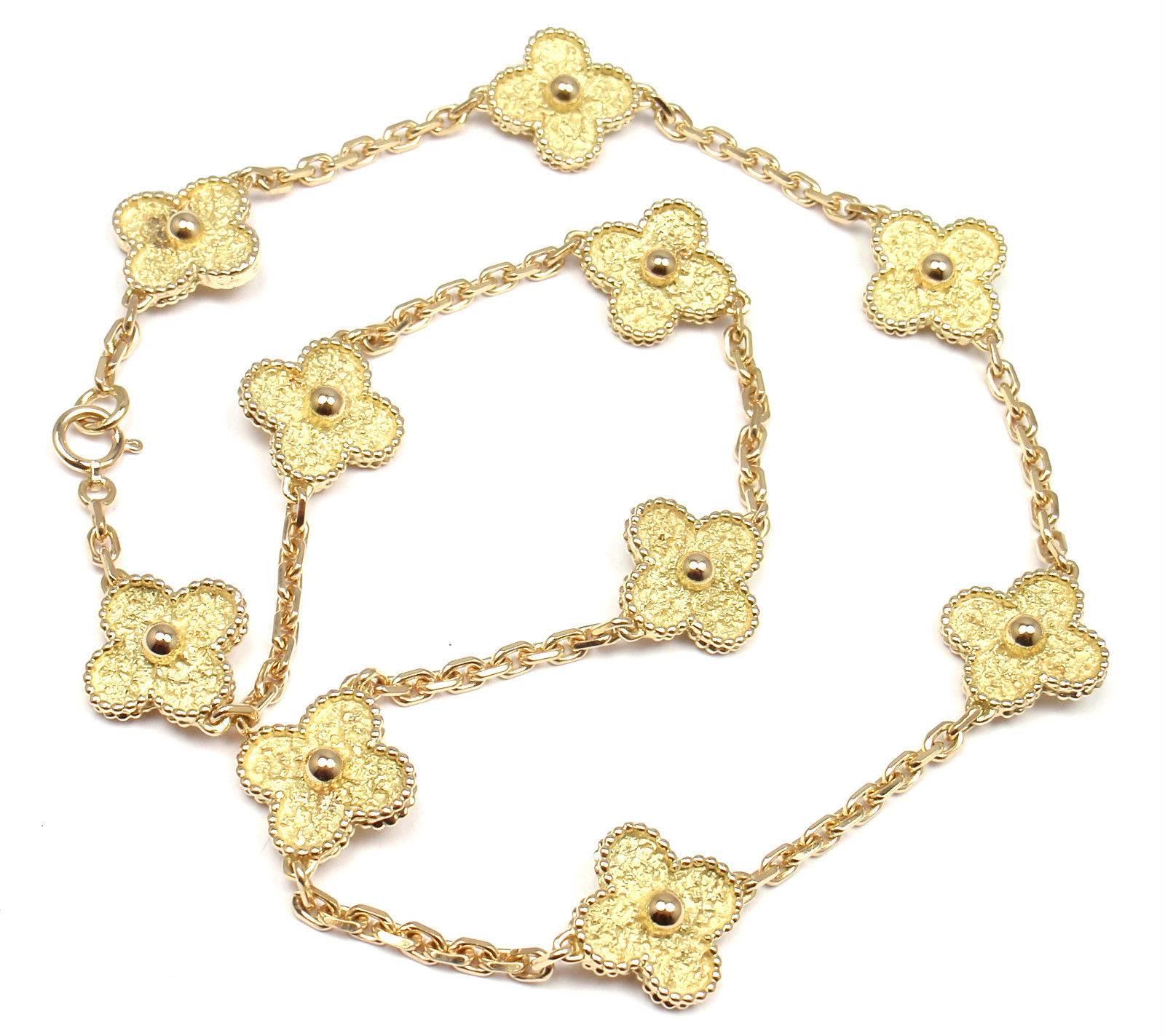 Women's or Men's Van Cleef & Arpels Vintage Alhambra Ten Motif Gold Necklace