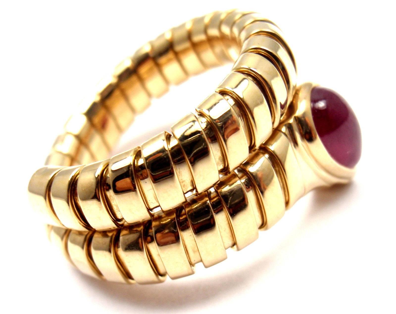 Bulgari Tubogas Ruby Coil Snake Yellow Gold Ring In New Condition In Southampton, PA