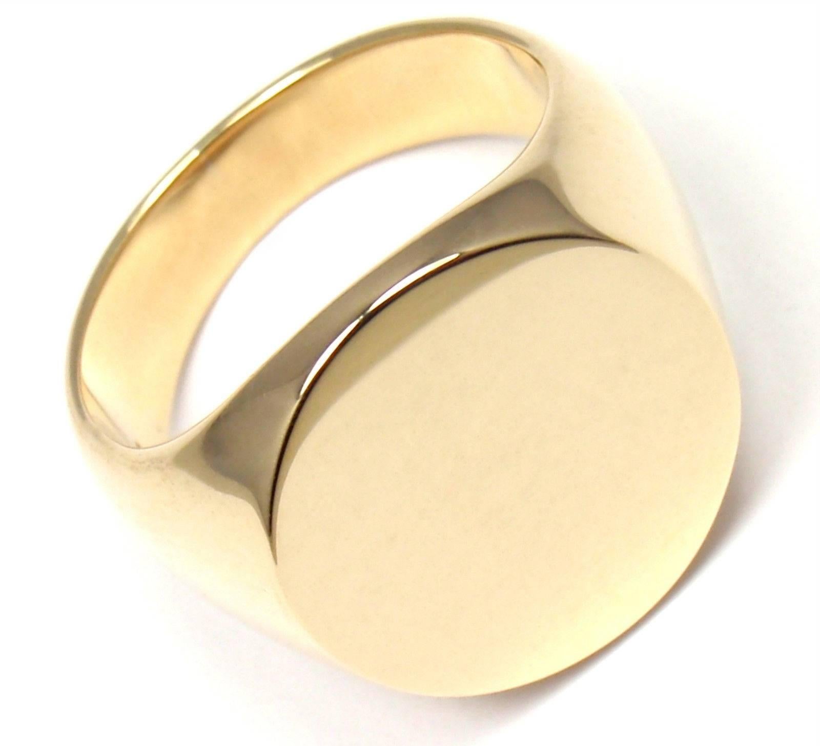 18k Yellow Gold Oval Shape Vintage Signet Ring By Cartier.

Details:
Size: 9
Width: 19mm
Weight: 20.2 grams
Stamped Hallmarks: Cartier 18k

*Free Shipping within the United States*

YOUR PRICE: $3,500

T1537nle
