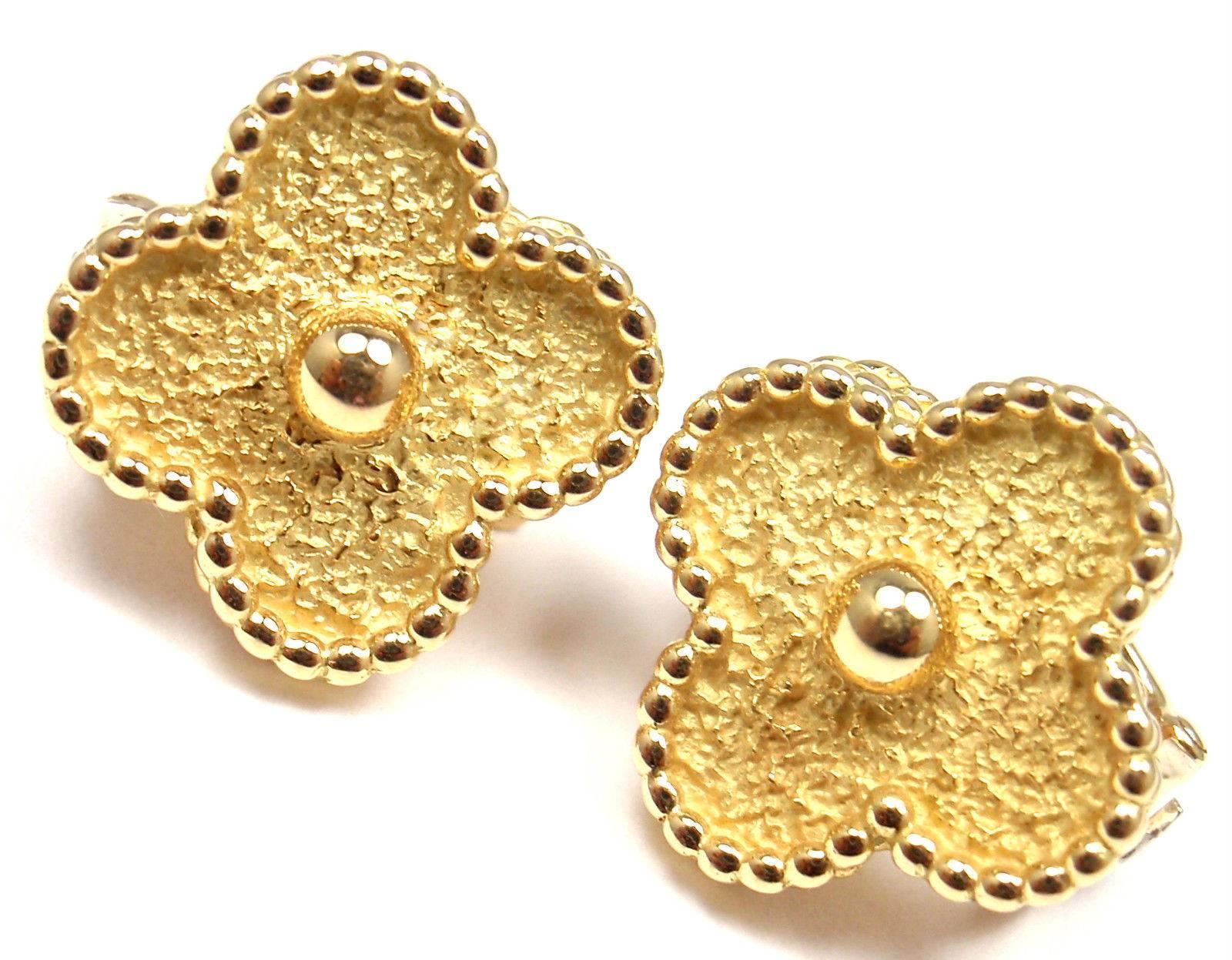 Women's or Men's Van Cleef & Arpels Vintage Alhambra Yellow Gold Earrings