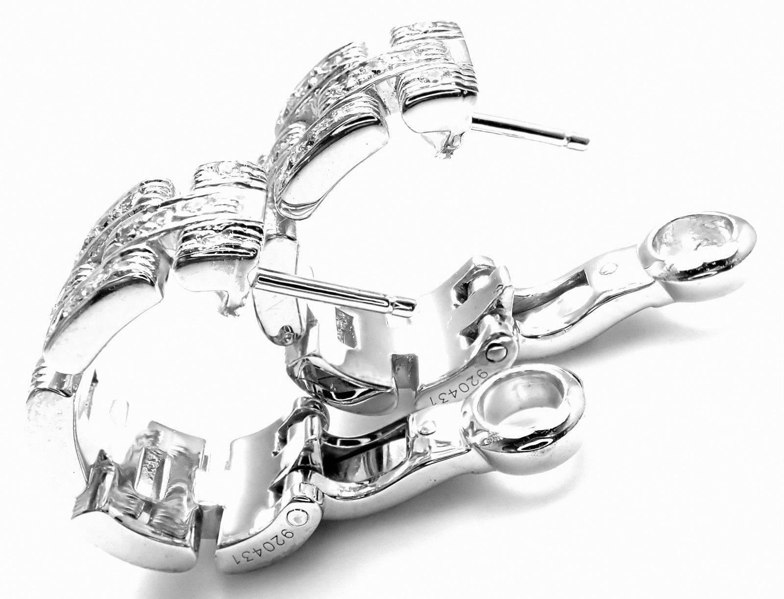 Cartier Maillon Panthere Three-Diamond Paved Rows White Gold Earrings In New Condition In Southampton, PA