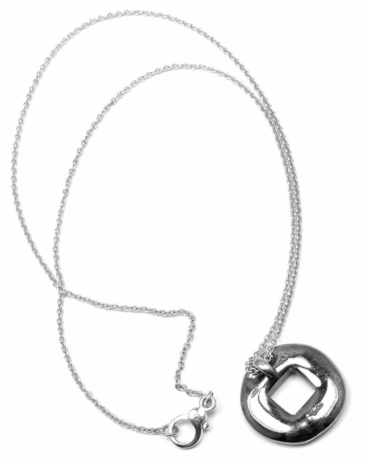 Women's or Men's Pomellato Sapphire White Gold Pendant Necklace