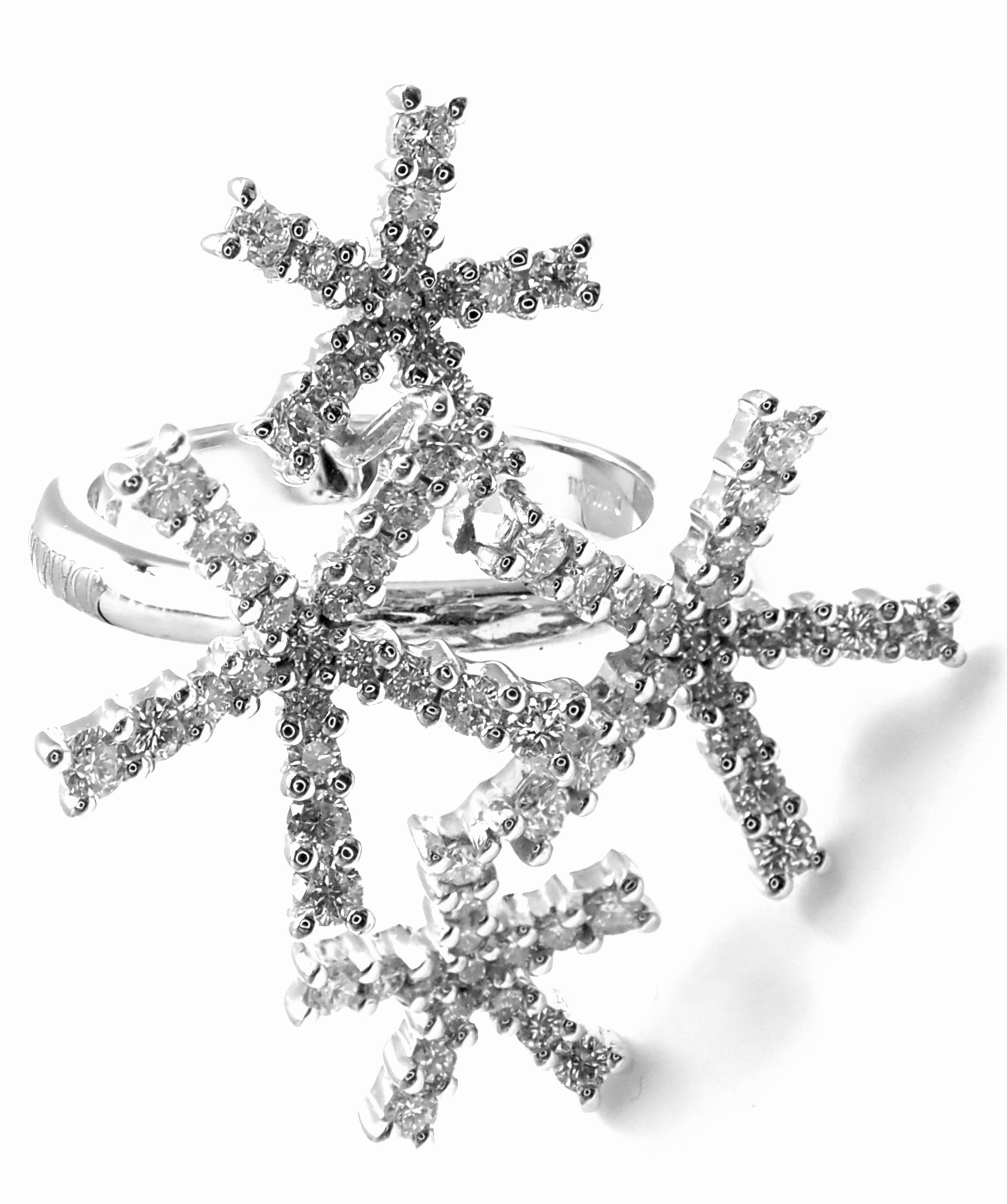 Women's or Men's Damiani Diamond Flower White Gold Cocktail Ring For Sale
