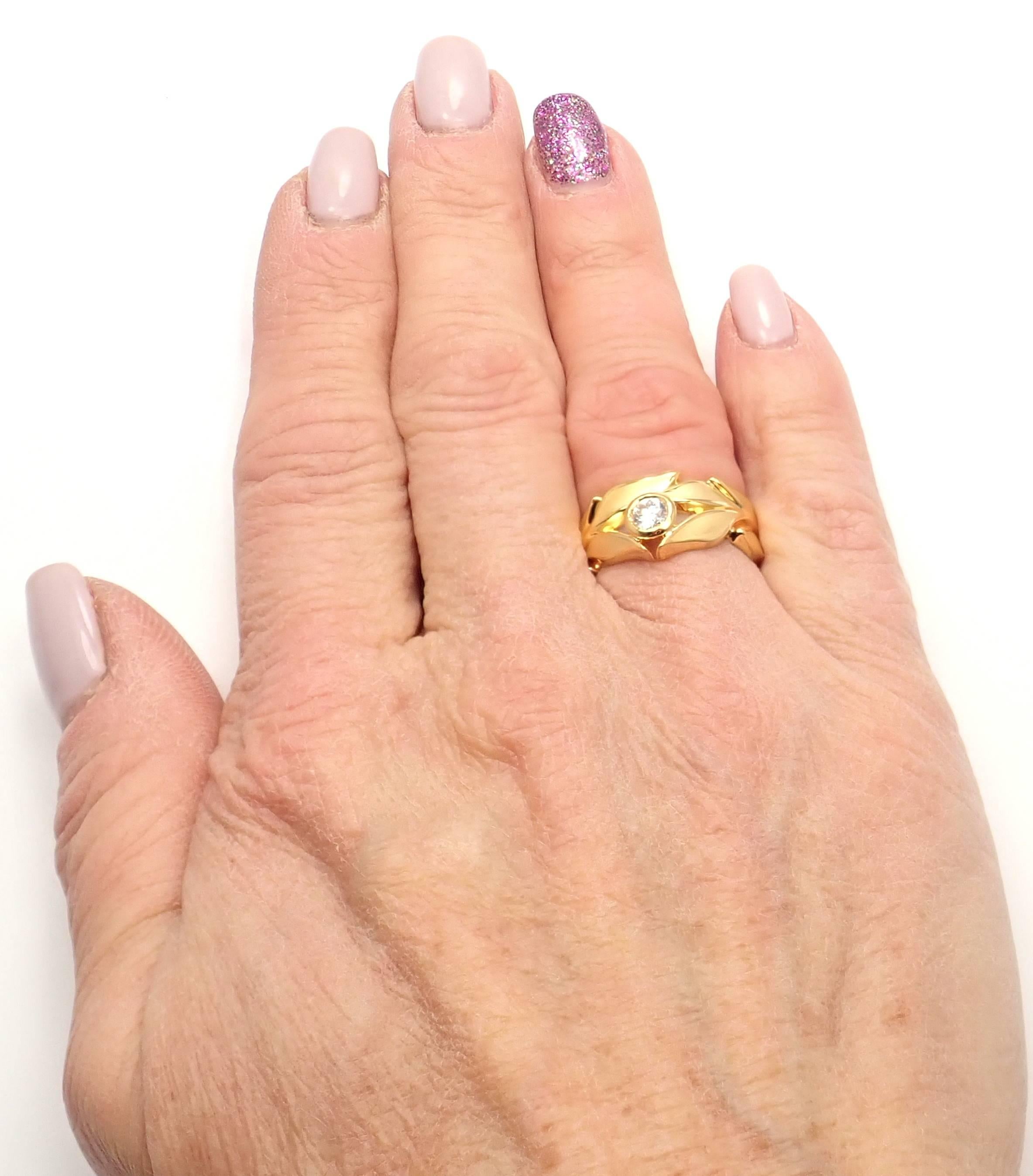 Carrera Y Carrera Mi Princes Greco Roman Diamond Crown Yellow Gold Band Ring For Sale 1