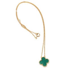 Van Cleef & Arpels Vintage Alhambra Green Agate Gold Necklace