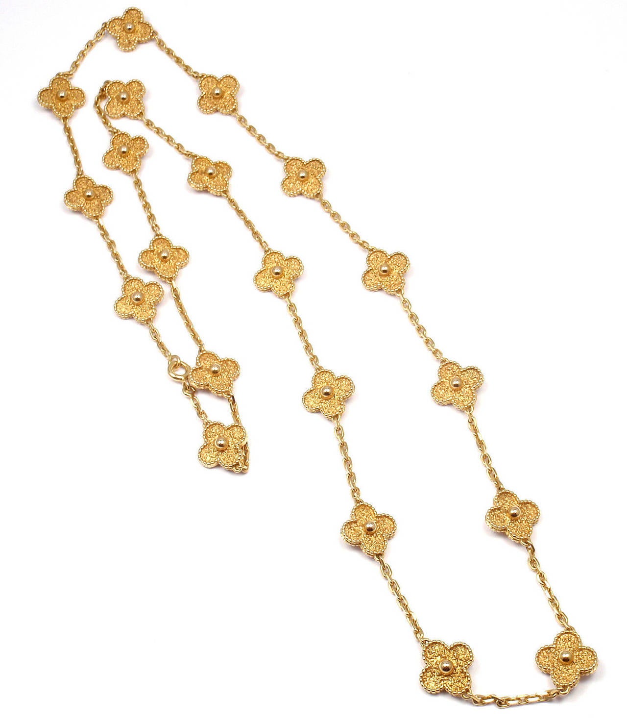 Van Cleef & Arpels Vintage Alhambra Yellow Gold 20 Motif Necklace In New Condition In Holland, PA