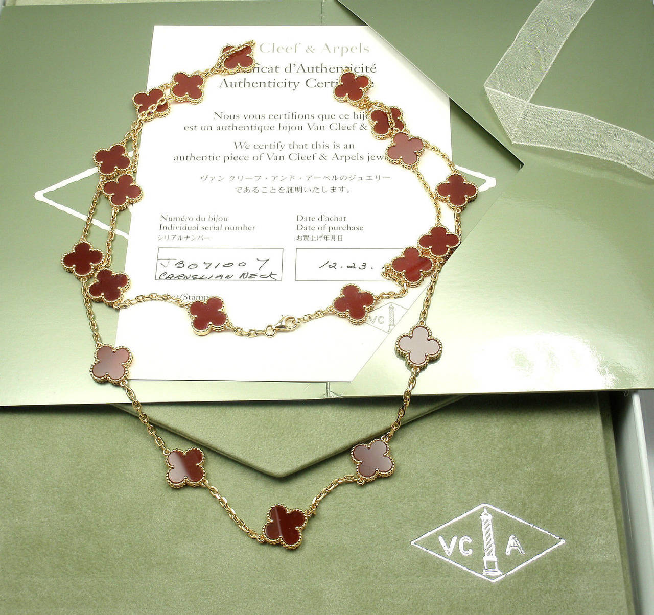 vintage alhambra carnelian necklace