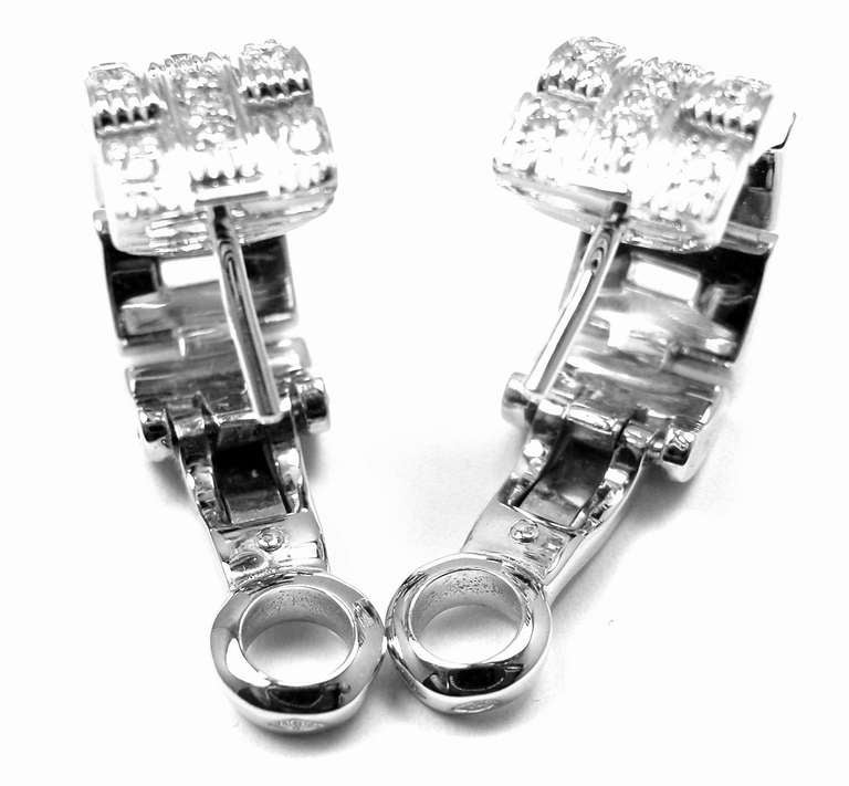 CARTIER Maillon Panthere Diamond White Gold Hoop Earrings In New Condition In Holland, PA