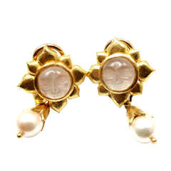 ELIZABETH LOCKE Moonstone Sun Pearl Drop Yellow Gold Earrings