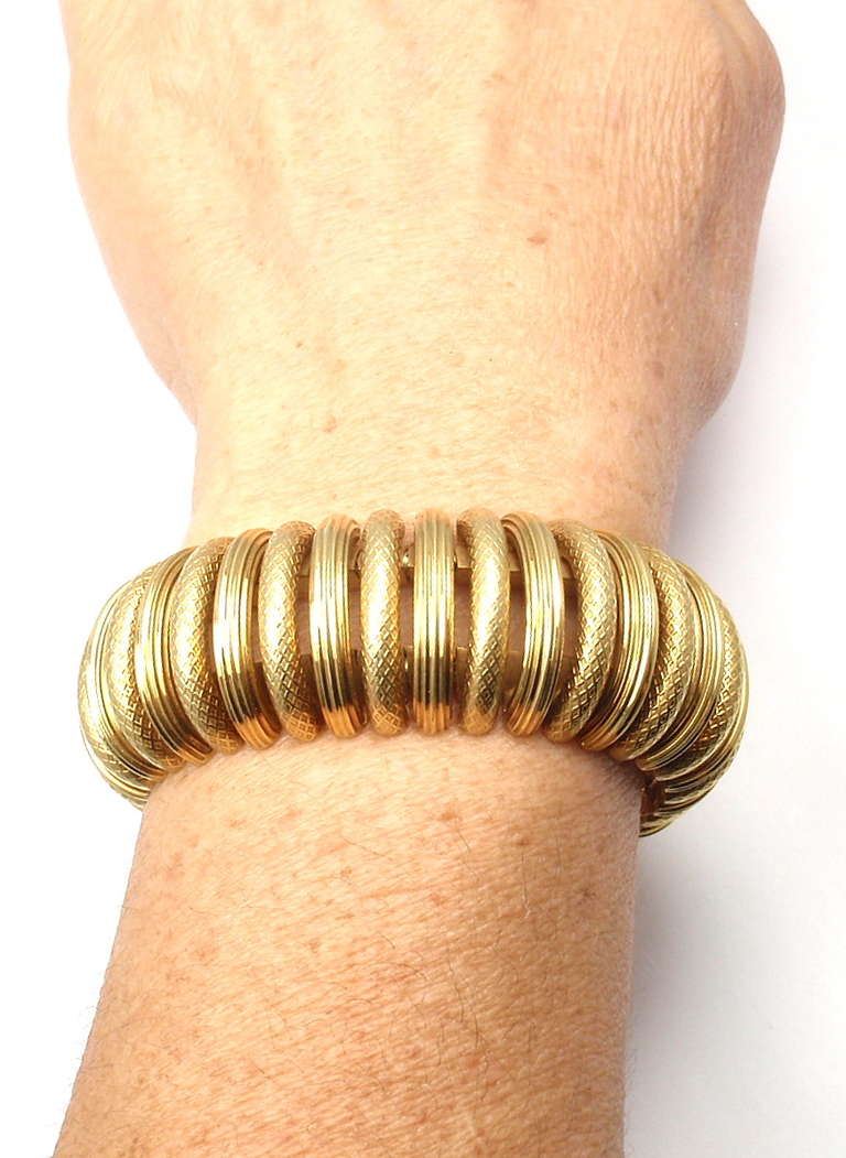 TIFFANY & CO Vintage Wide Yellow Gold Armreif 5