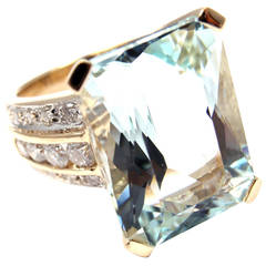 Large Aquamarine Diamond Gold Cocktail Ring