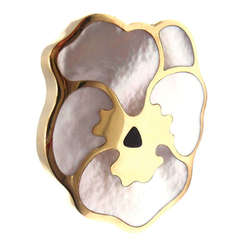 Vintage TIFFANY & CO Mother of Pearl Inlaid Pansy Flower Yellow Gold Brooch Pendant