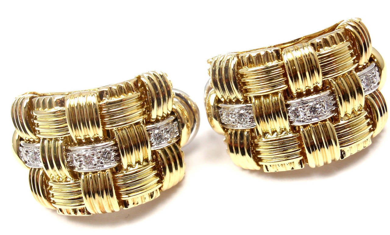 Roberto Coin Appassionata Diamond Yellow Gold Hoop Earrings In New Condition In Southampton, PA