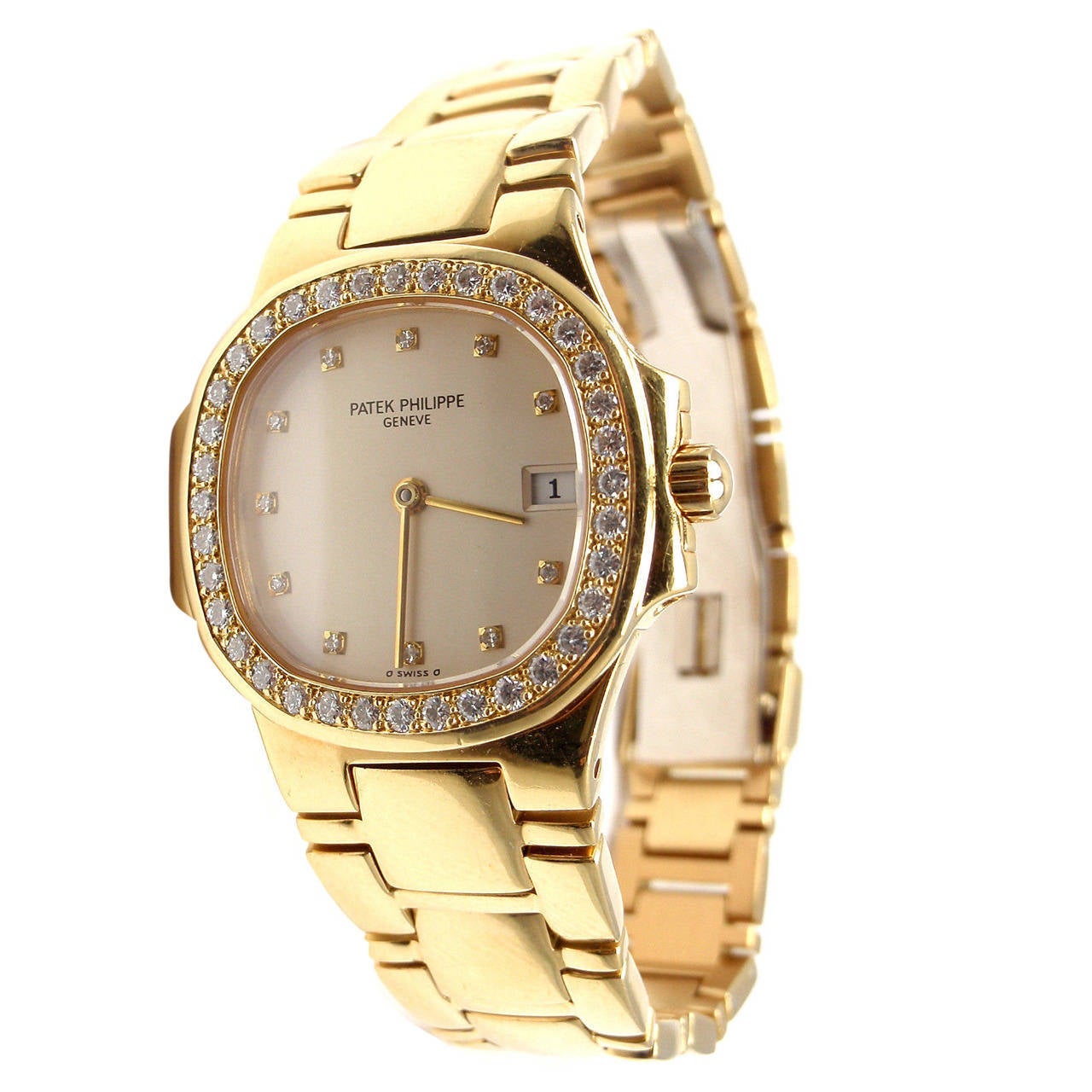 Patek Philippe Lady's Yellow Gold Diamond Nautilus Quartz Wristwatch Ref 4700