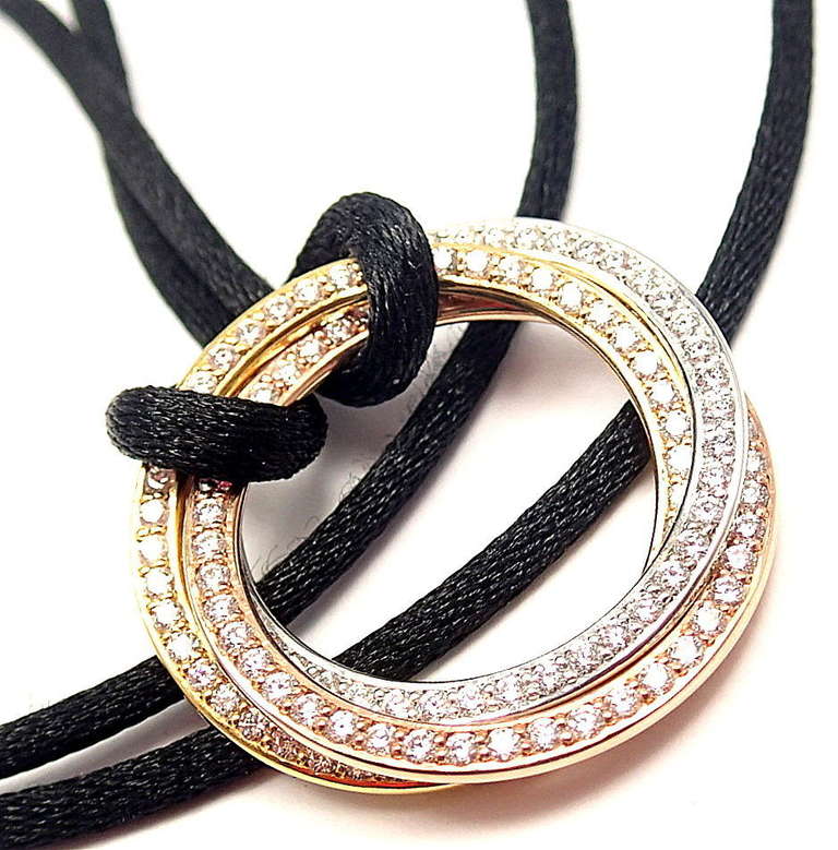 CARTIER Diamond Trinity Medium Model Tri-Color Gold Necklace In New Condition In Holland, PA