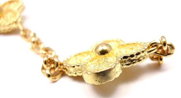 VAN CLEEF & ARPELS Vintage Alhambra 10 Motif Yellow Gold Necklace In New Condition In Holland, PA