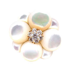 VAN CLEEF & ARPELS Diamond Mother of Pearl Flower Pin Brooch
