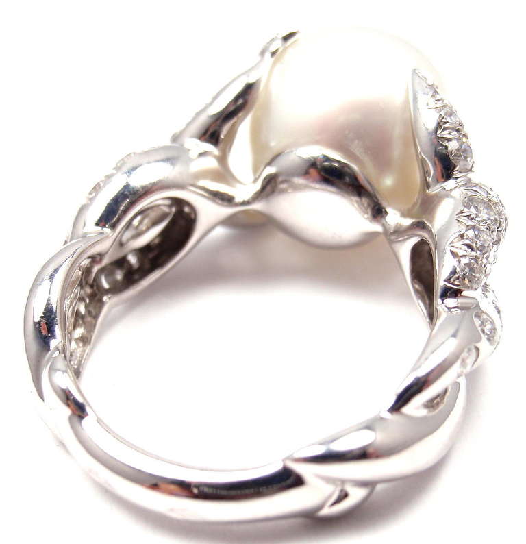 Chanel Comete White Gold Large Pearl Diamond Ring In Excellent Condition In Holland, PA
