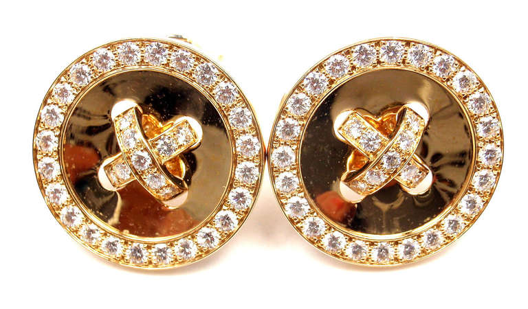 Van Cleef & Arpels Diamond Button Yellow Gold Earrings In New Condition In Holland, PA