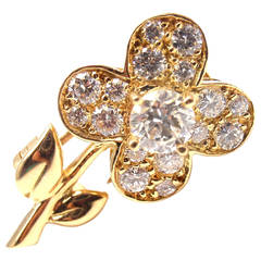 Van Cleef & Arpels Diamond Gold Flower Pin Brooch