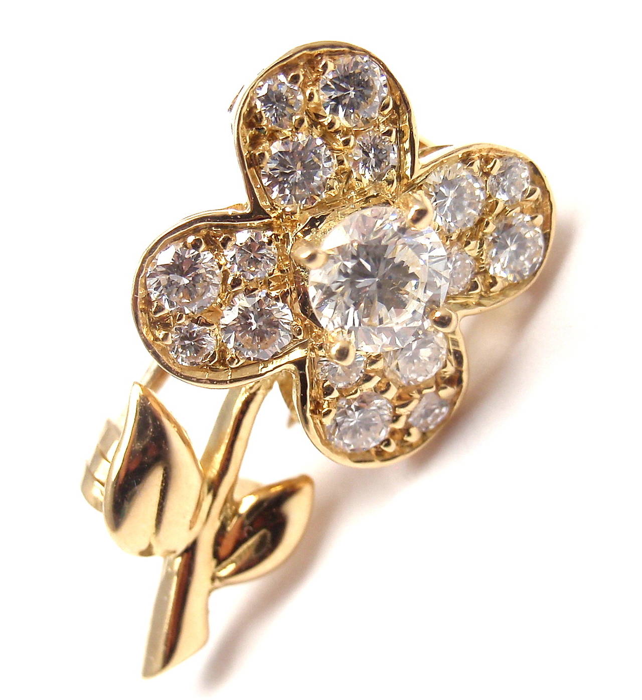 Van Cleef & Arpels Diamond Gold Flower Pin Brooch