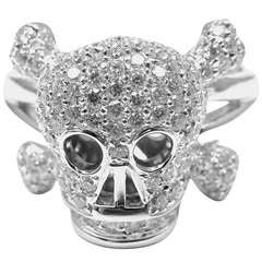 CHRISTIAN DIOR Tete de Mort Diamond Skull Gold Ring