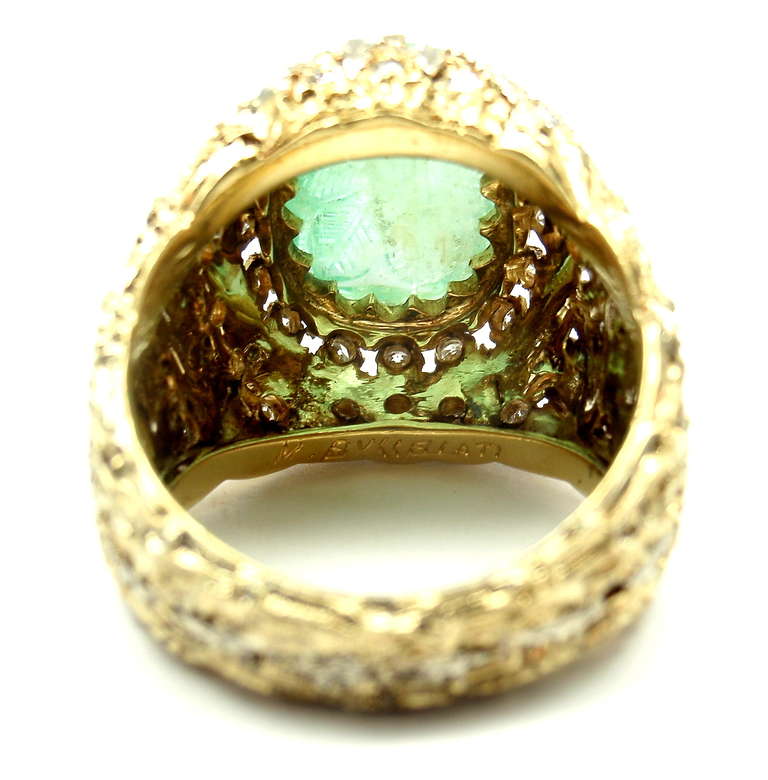 Women's MARIO BUCCELLATI Diamond Carved Emerald Yellow Gold Ring