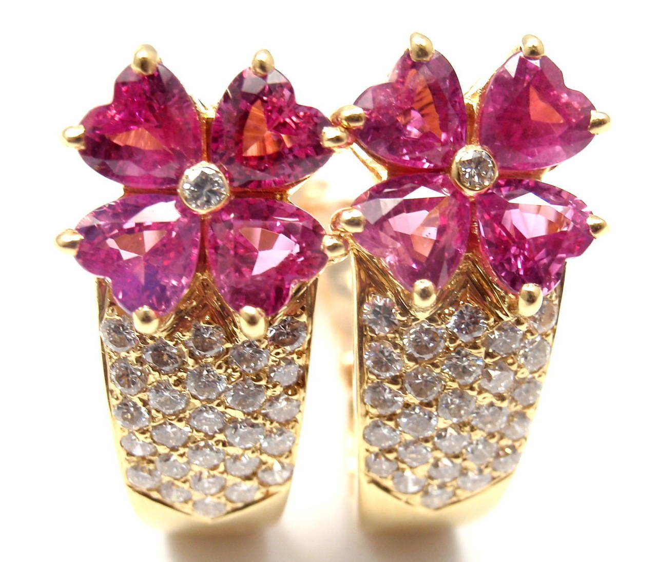 Women's Van Cleef & Arpels Pink Sapphire Diamond Gold Flower Earrings