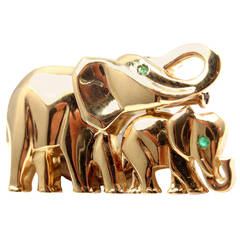 CARTIER Emerald Elephant Yellow Gold Brooch Pin