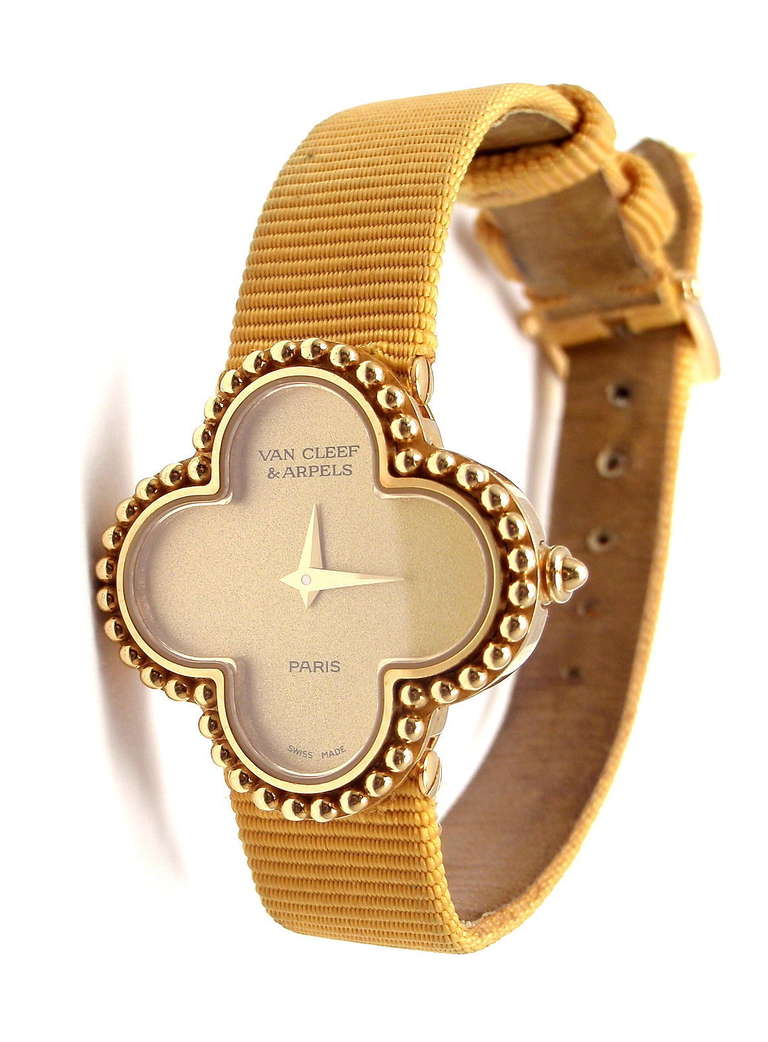 Van Cleef & Arpels Lady's Yellow Gold Vintage Alhambra Wristwatch 3