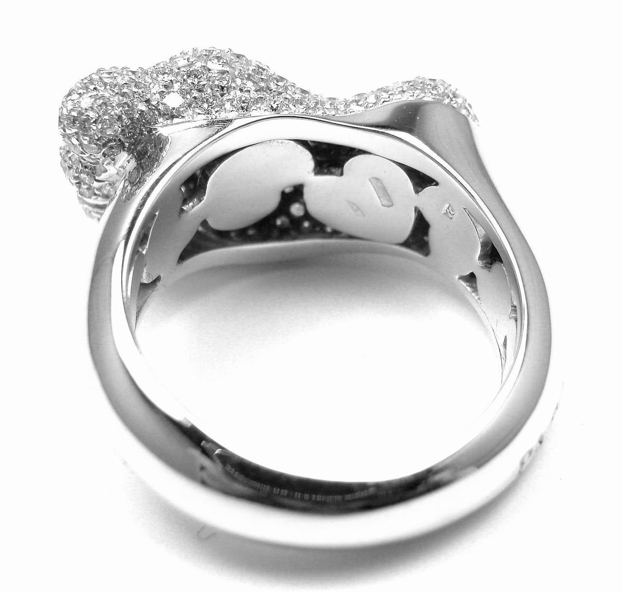 18k White Gold ORME Diamond Foot Ring by Pasquale Bruni. 
With Round brilliant cut diamonds VS1 clarity, G color total weight approx.
1.6ct

This ring comes with Box, Certificate and Tag.

Details:
Size: 7
Width: 14mm
Weight: 13.5