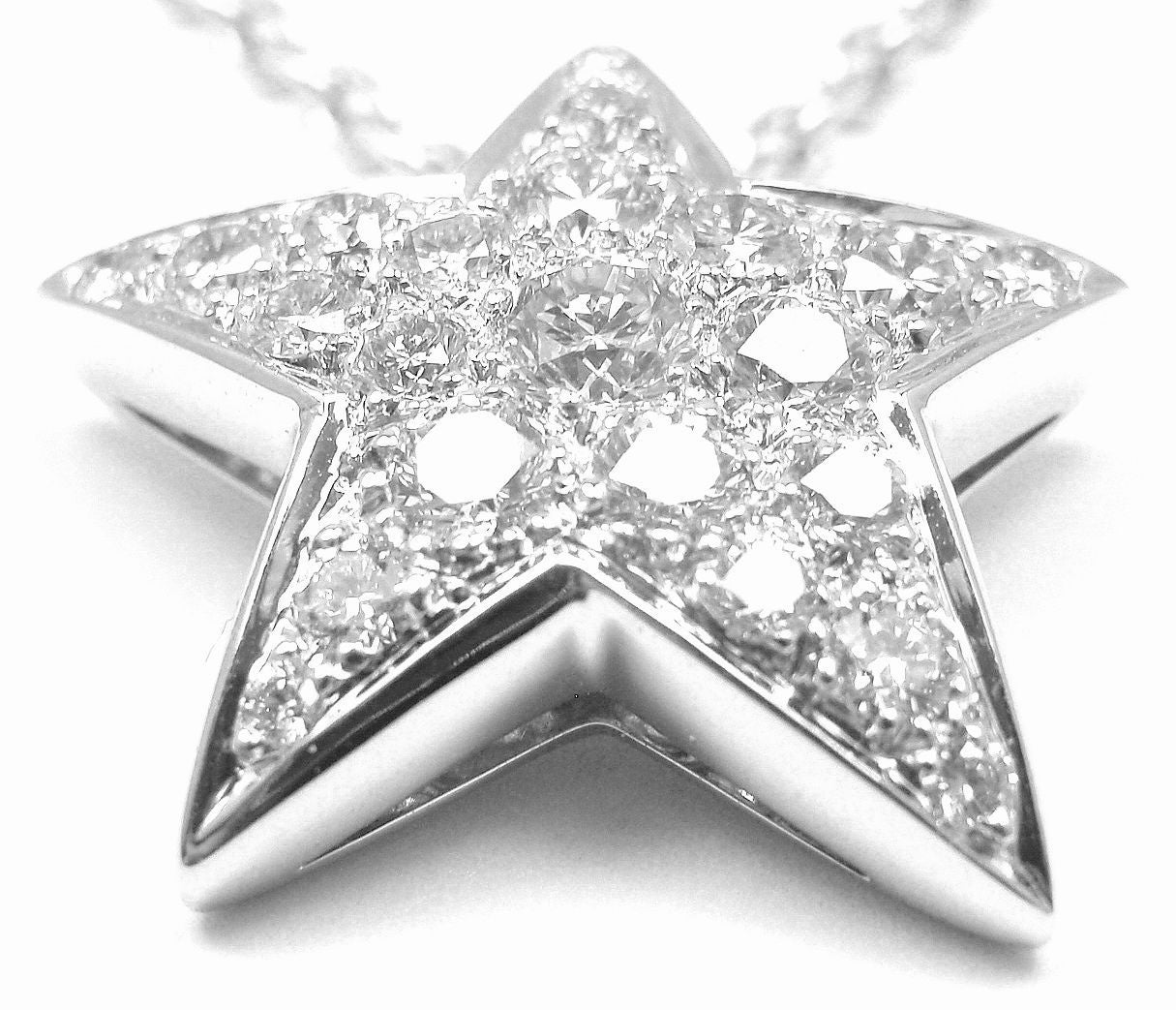 chanel star necklace