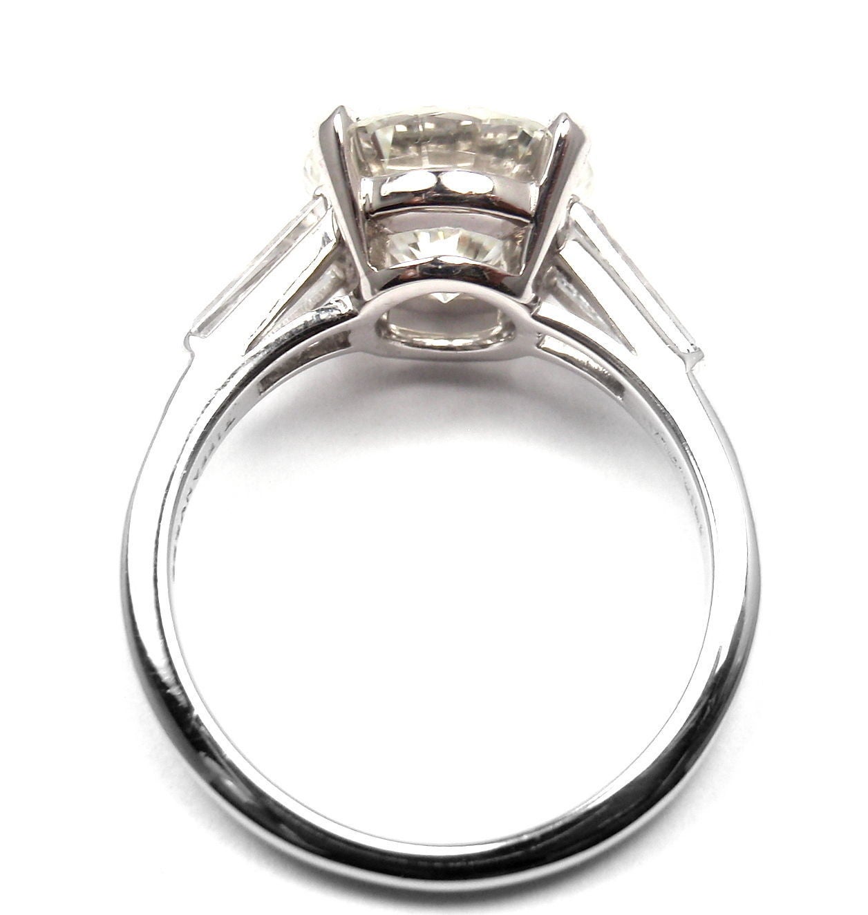 Tiffany and Co 2.72 Carat Diamond Clarity SI1 Color J Platinum Engagement Ring at 1stDibs j