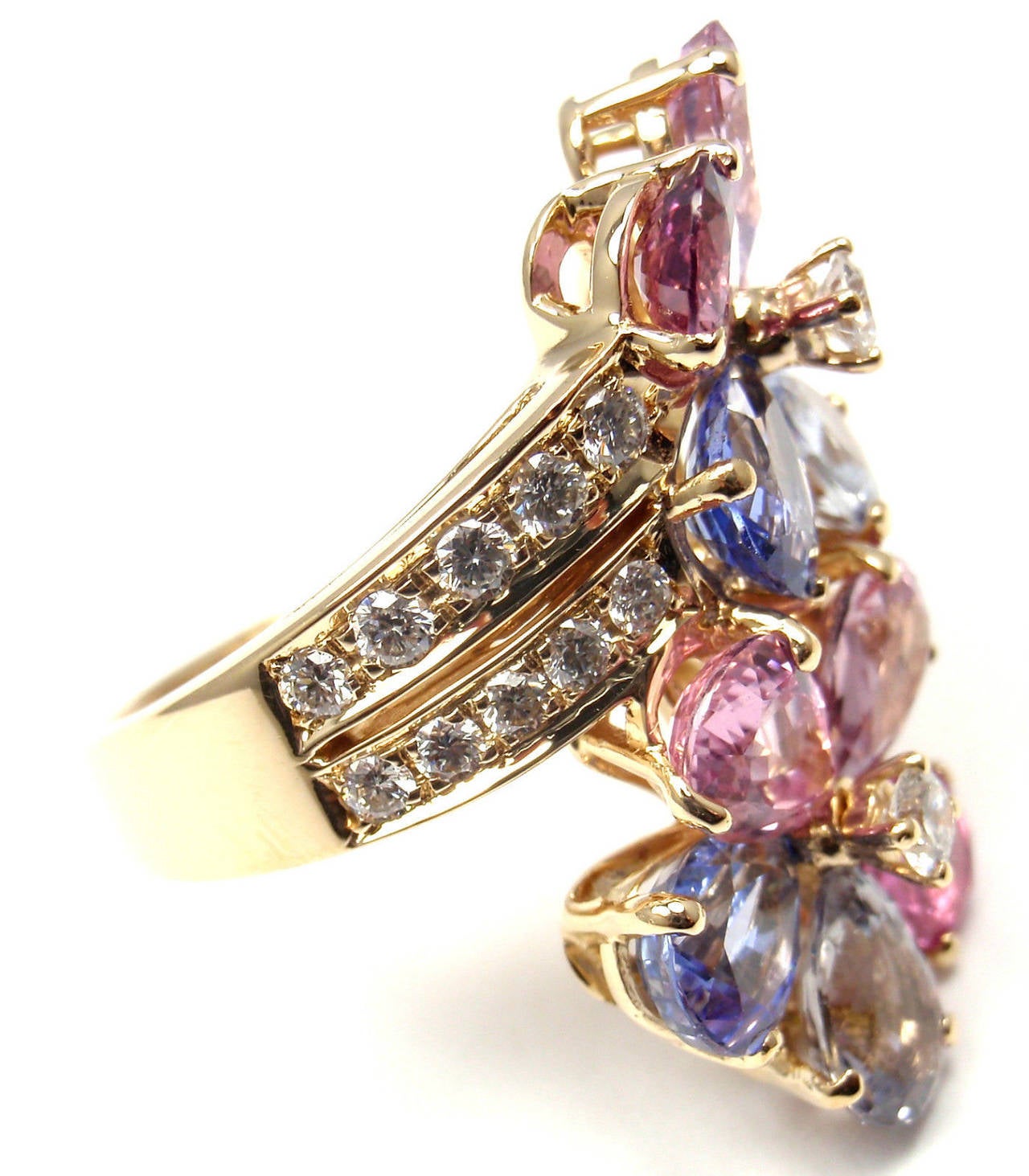 Bulgari Fancy Sapphire Diamond Gold Flower Cocktail Ring In New Condition In Southampton, PA