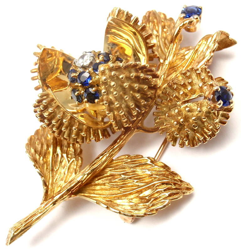Tiffany & Co. Diamond Sapphire Yellow Gold Opening Flower Brooch In New Condition In Holland, PA