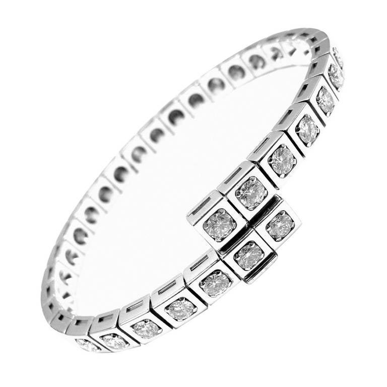 Cartier Nouvelle Vague Diamond White Gold Bracelet at 1stDibs | cartier ...