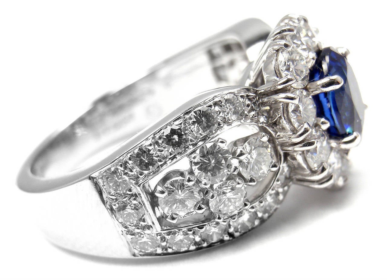 Women's Van Cleef & Arpels Sapphire Diamond Platinum Ring