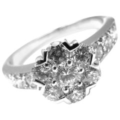 Van Cleef & Arpels Diamant Gold Fleurette Blume Ring