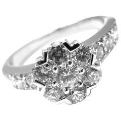 Van Cleef & Arpels Diamond Gold Fleurette Flower Ring 6