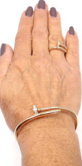 cartier nail bracelet weight