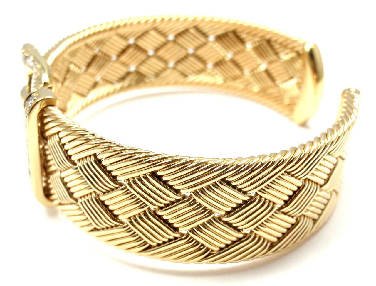 Hermes Diamond Gold Woven Buckle Cuff Bangle Bracelet In New Condition In Holland, PA