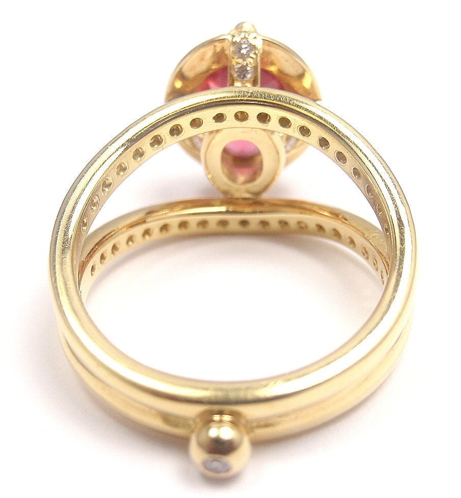 Temple St. Clair 2.89 Carat Red Spinel Diamond Gold Cocktail Ring In New Condition In Holland, PA