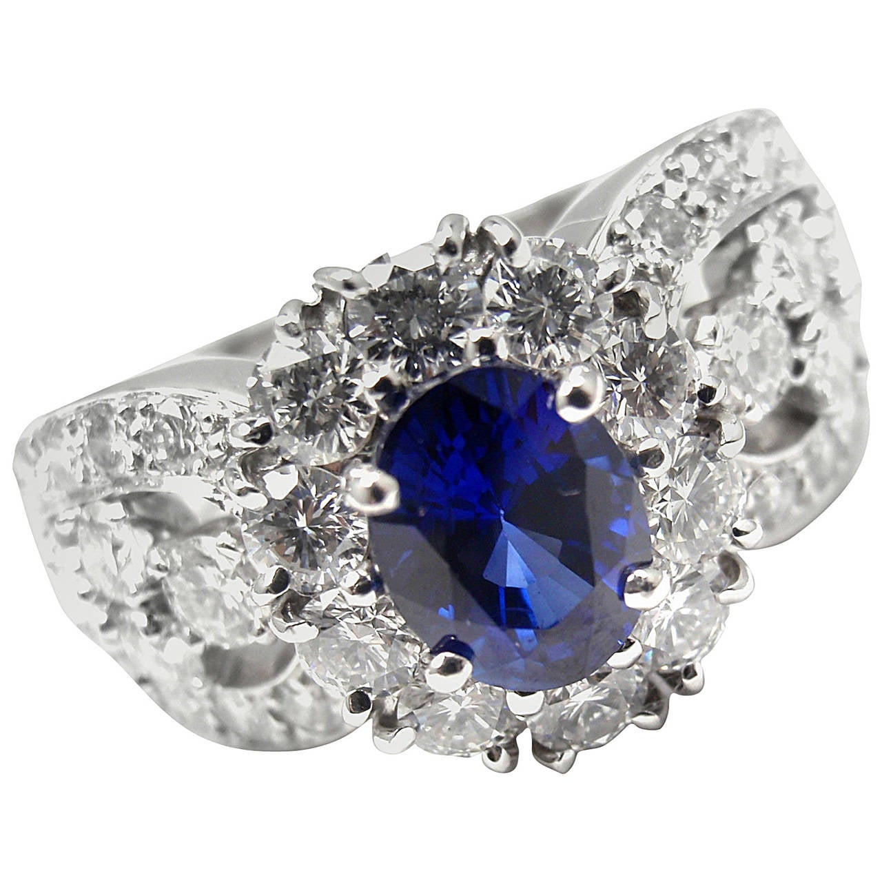 Van Cleef & Arpels Sapphire Diamond Platinum Ring